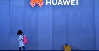 Huawei выпустит собственную операционную систему для замены Android и Windows