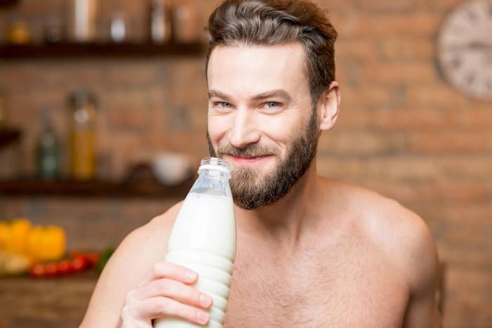 Пейте кокосовое молоко — кожа будет красивой