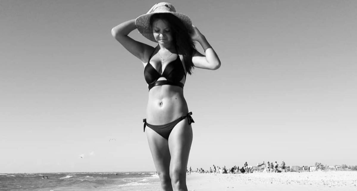 Красотка дня: одесская фанатка солнца, пляжей и бикини с ником Sveta Filoty