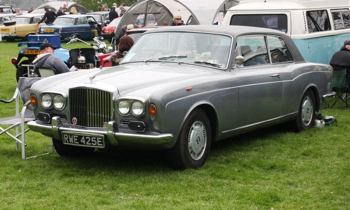 Bentley T-Series. Точная копия Rolls-Royce Silver Shadow