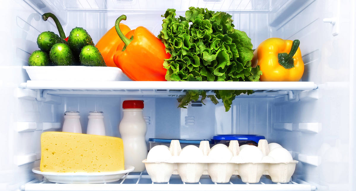 Мухи отдельно, котлеты отдельно: как хранить еду в холодильнике