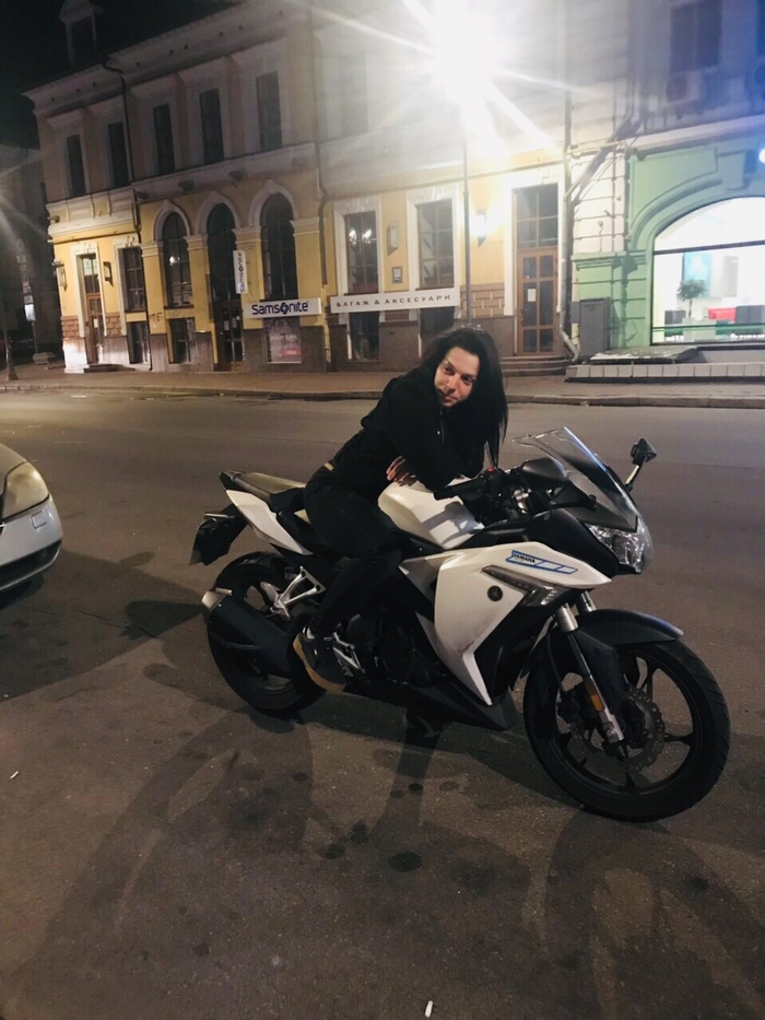 «Мотоциклы — моя страсть», — Дарья Региль