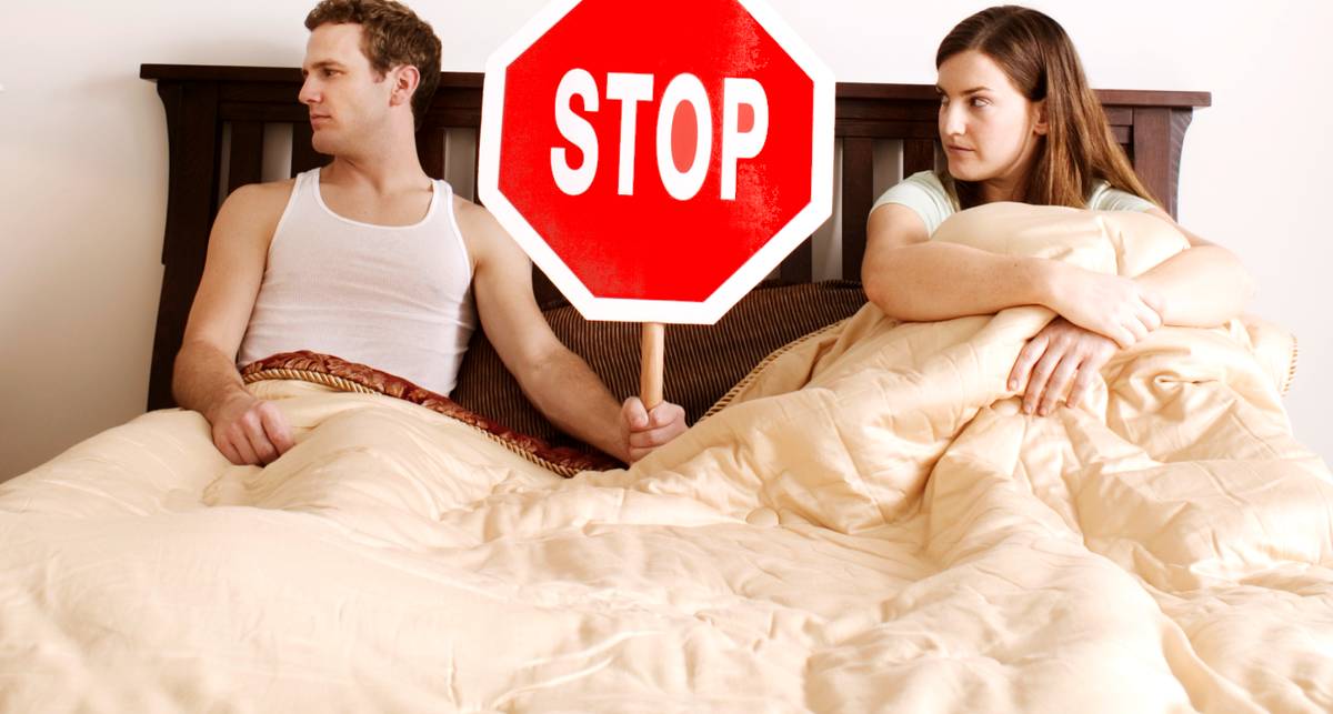 Плохой сон и низкая самооценка: чем грозит отказ от секса?