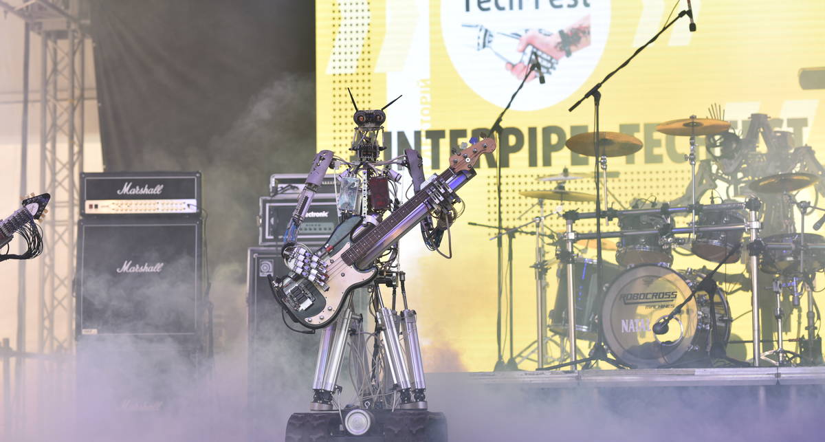 Робот-тренер и «вечный» блокнот: на Interpipe TechFest 2019 представили украинские стартапы