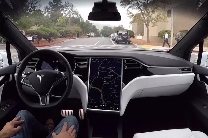 Tesla самостоятельными могут стать уже через 3-4 года
