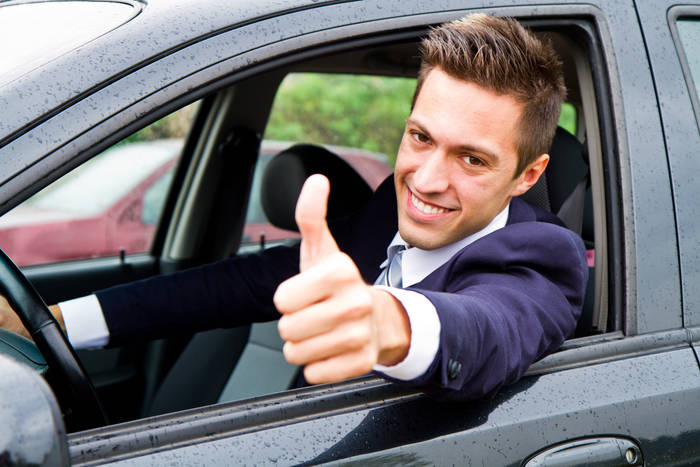 Не покупают авто