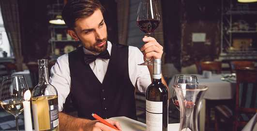 Новогодний алкоголь: как правильно выбирать вино?