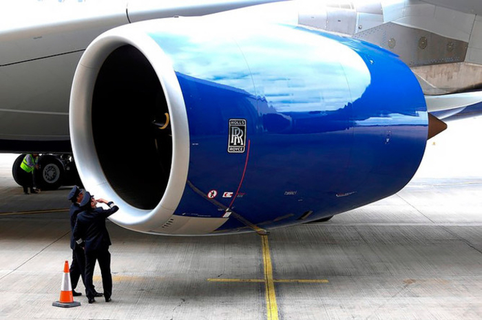 Rolls-Royce. Изготавливают двигатели для самолетов