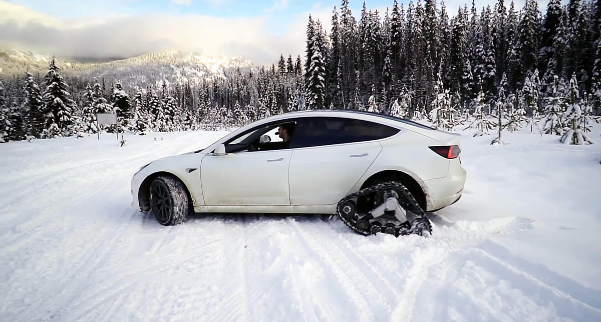 Что будет, если переделать Tesla в снегоход?