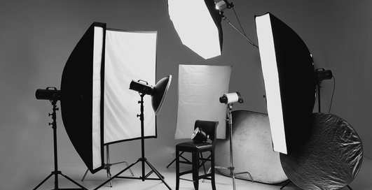 Как сделать студийный прожектор для домашней фотозоны: советы экспертов НЛО TV