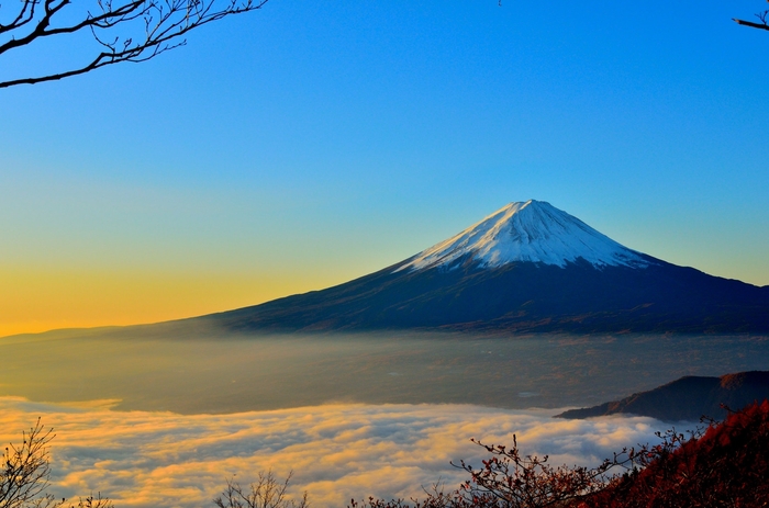 Япония — страна красивой природы и людей, живущих до ста лет