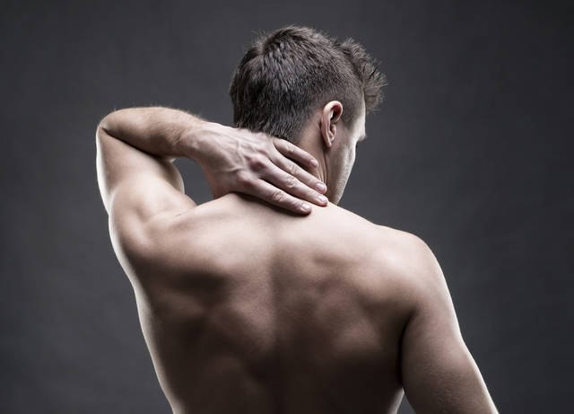 Как сделать самомассаж шеи: главные правила