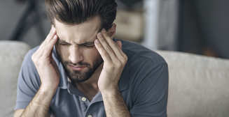 Рассол от похмелья и «боль в мозгу»: 5 мифов о головной боли