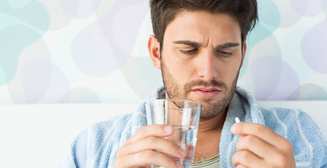 Простудился — давай пить: 4 популярных мифа про антибиотики