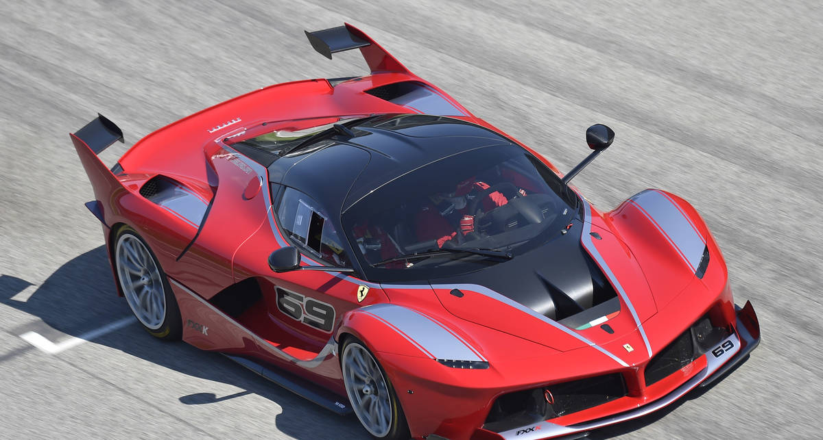 Ferrari, Dodge и Ко: 10 авто, созданных только для гонок