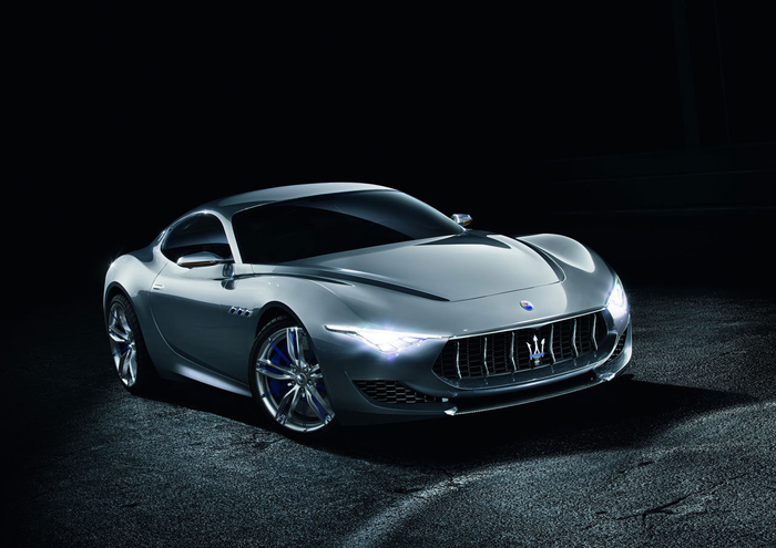 Концепт-кар Maserati Alfieri с би-турбо V6 3 в серии станет электромобилем
