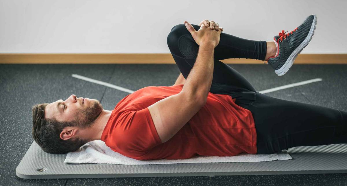 Как быстро избавиться от боли в спине: 4 простых упражнения