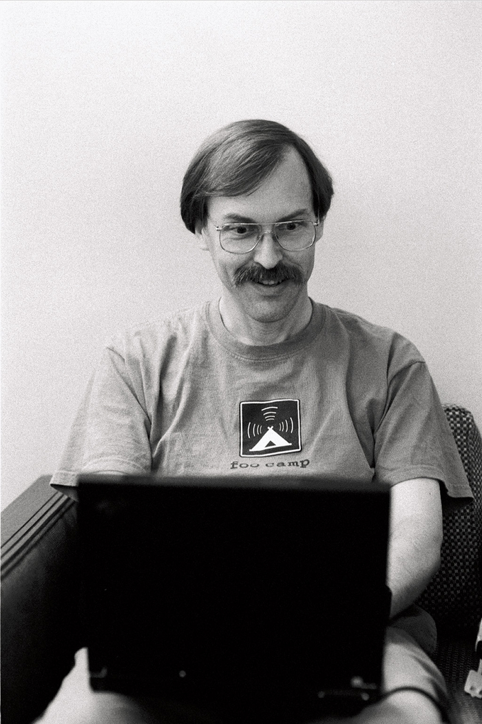 Ларри Уолл — американский программист, лингвист, создатель Perl