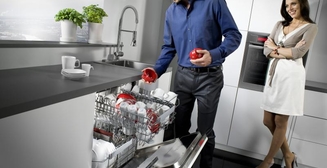 ТОП-5 неожиданных вещей, которые можно мыть в посудомоечной машине