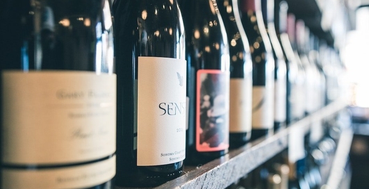 7 правил споживання вина, які можна порушити