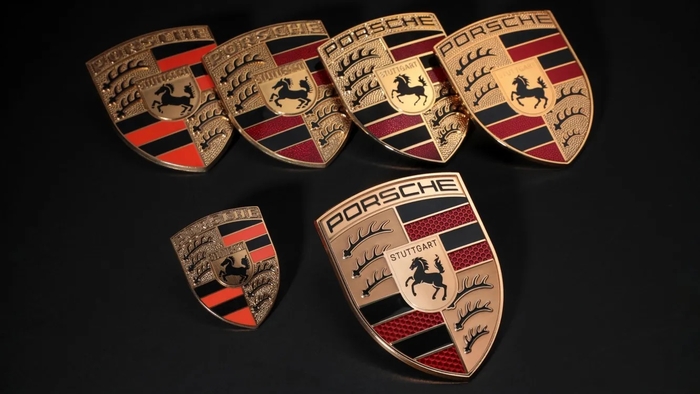 Начиная с 1950-ых: варинты герба Porsche разных лет