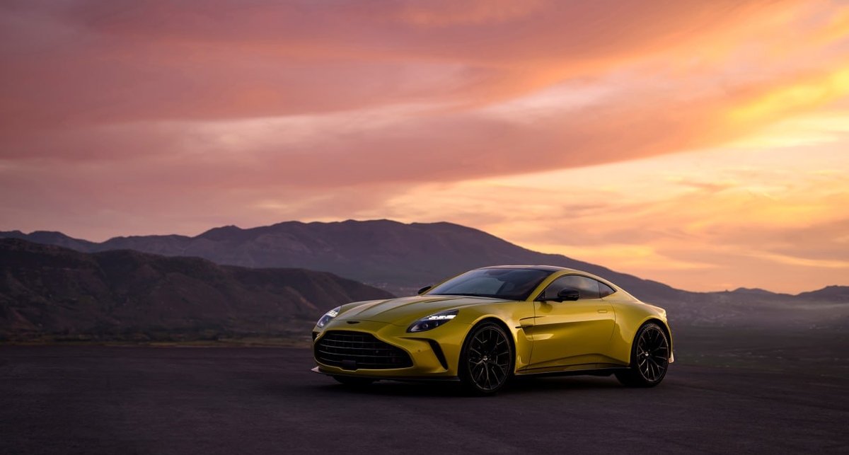 Aston Martin показал обновлённый Vantage