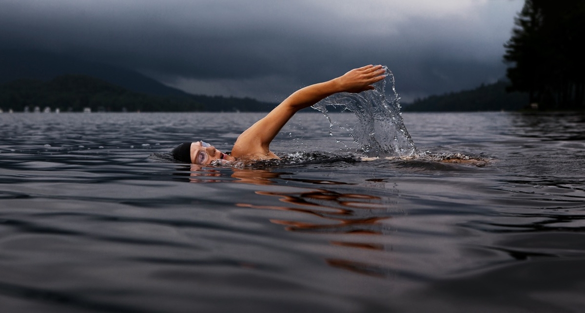 Плавання покращує когнітивні функції та відновлює організм після стресу