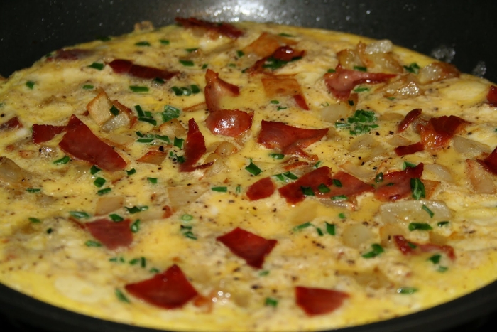 Готовим мужские блюда в День Яйца