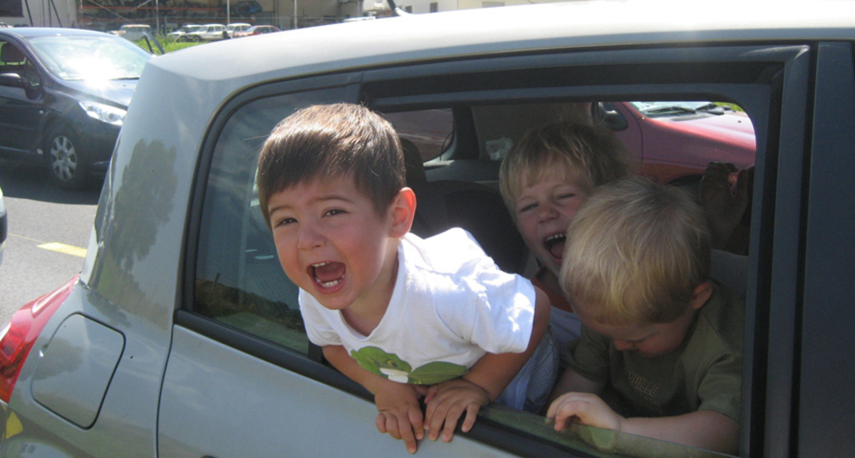 Американцы обрекли на смерть 48 детей