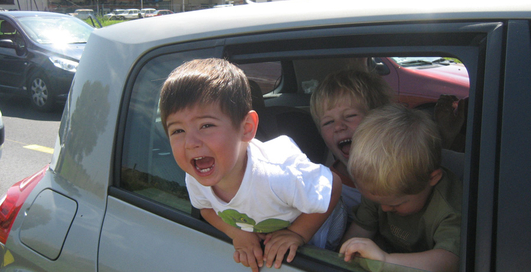 Американцы обрекли на смерть 48 детей