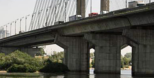 Южный мост в Киеве перекроют