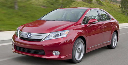 Toyota готовит новую гибридную модель