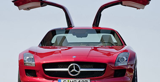 Mercedes-Benz SLS AMG получит версию Black