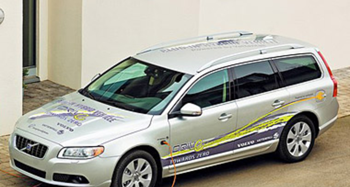 В 2012 году Volvo представит подзаряжаемый гибрид