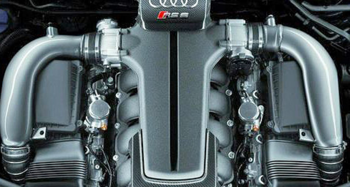 Audi откажется от двигателей V10