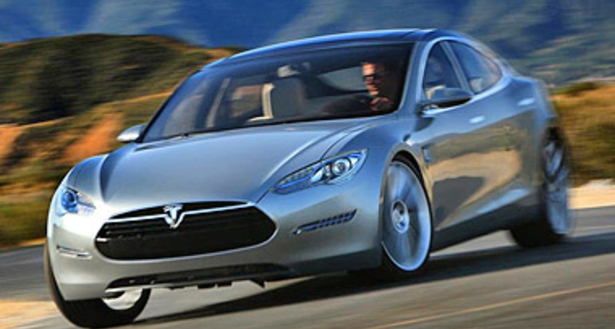 Tesla готовит кроссовер и минивэн