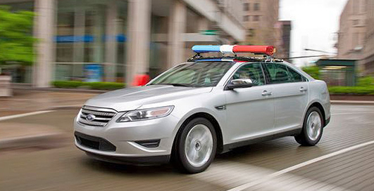 Полиция пересядет с Ford Crown Victoria на Ford Taurus