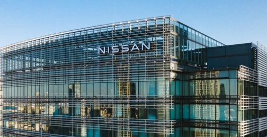 Nissan отзывает 345 тыс. автомобилей