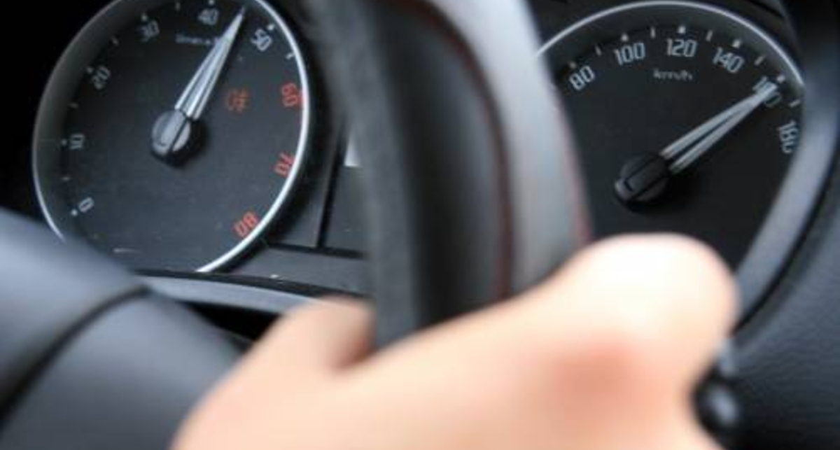 Названы самые опасные ошибки за рулем