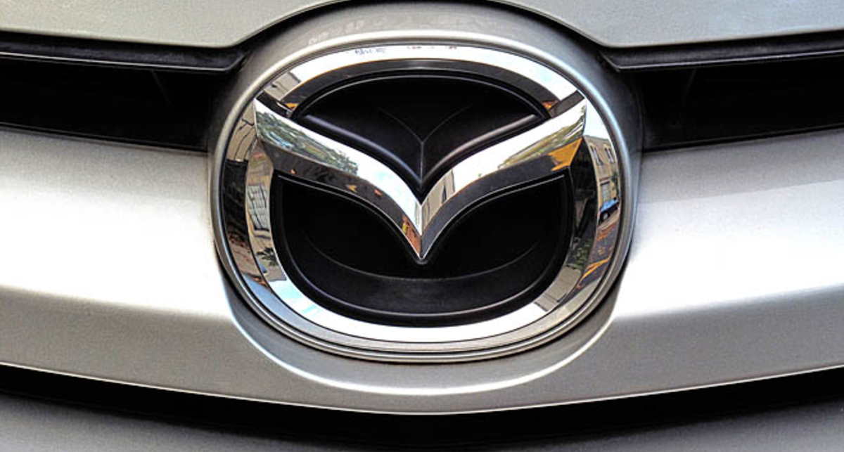Mazda поедет на гибридах Toyota