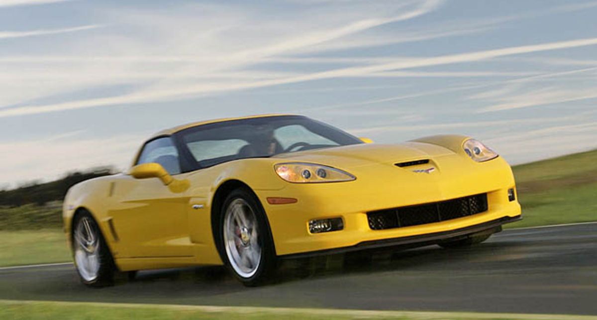 У Chevrolet Corvette срывает крышу