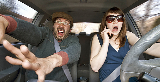 Американцам запрещают пользоваться мобильными