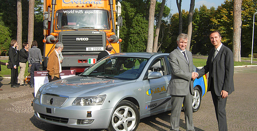 Авто без водителя проедет из Италии в Китай