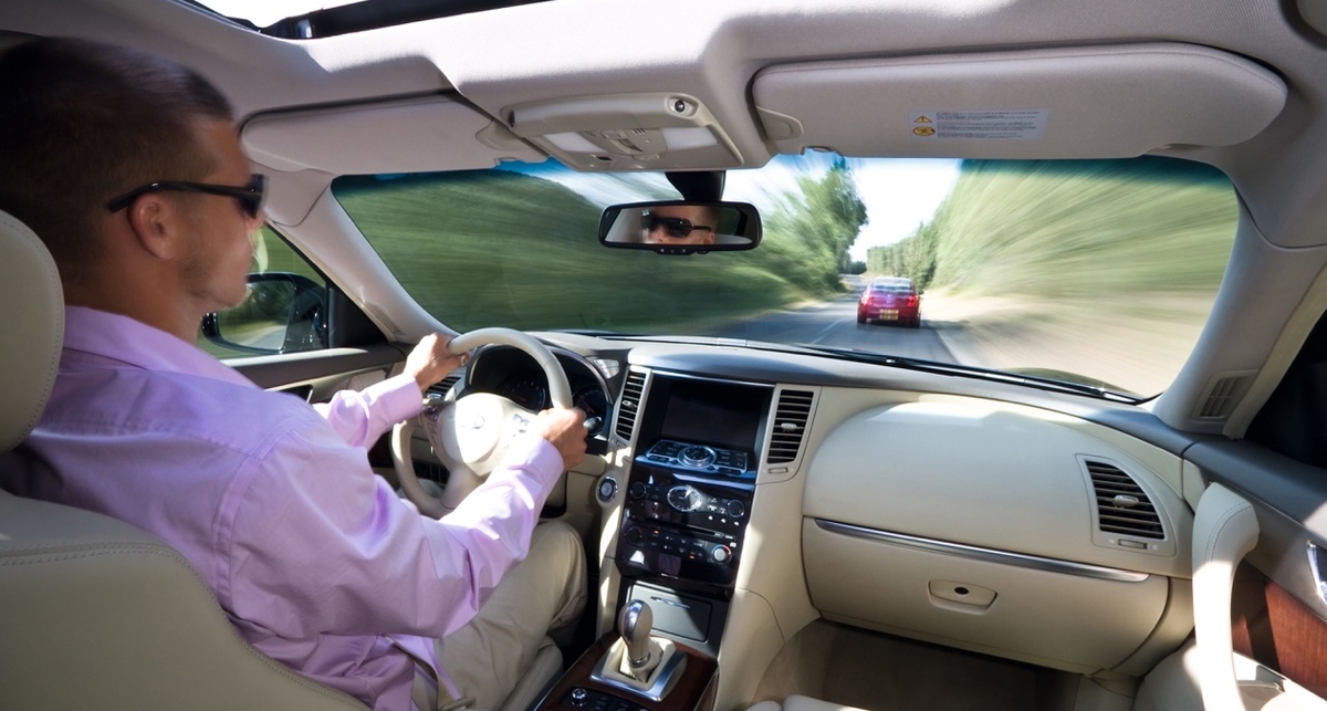 Nissan сможет видеть пешеходов