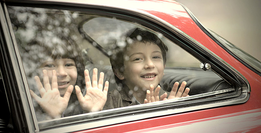 Ford напомнит о детях