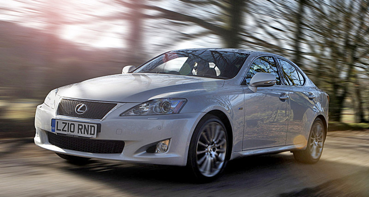 Toyota отзывает по всему миру около 1,5 миллиона авто