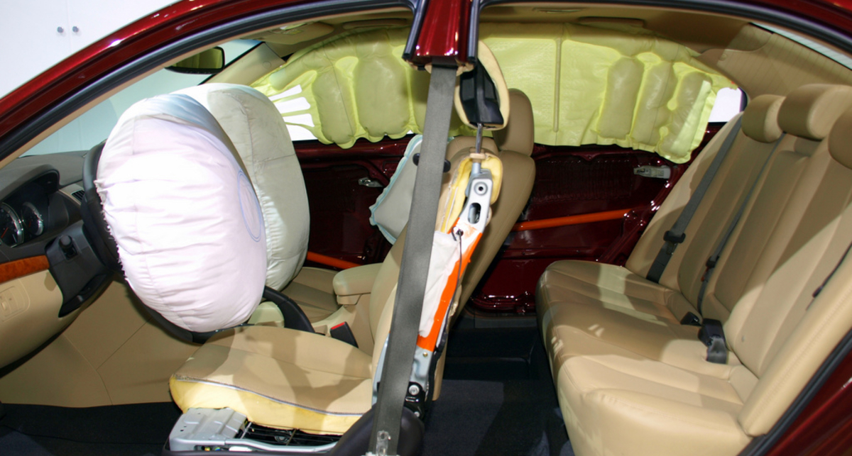 Подушкам безопасности исполнилось 30 лет