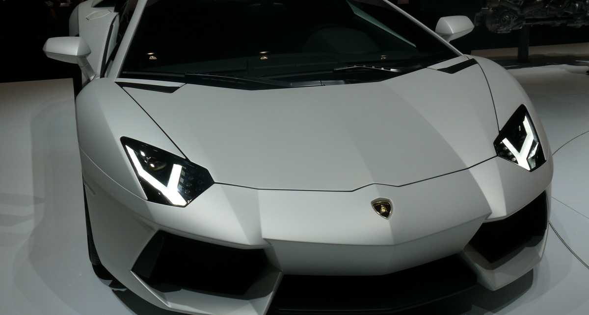 В интернете можно подобрать самый крутой Lamborghini