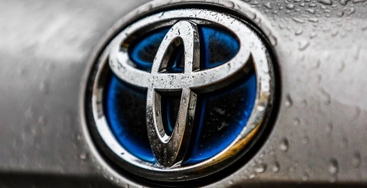 Toyota несет колоссальные убытки