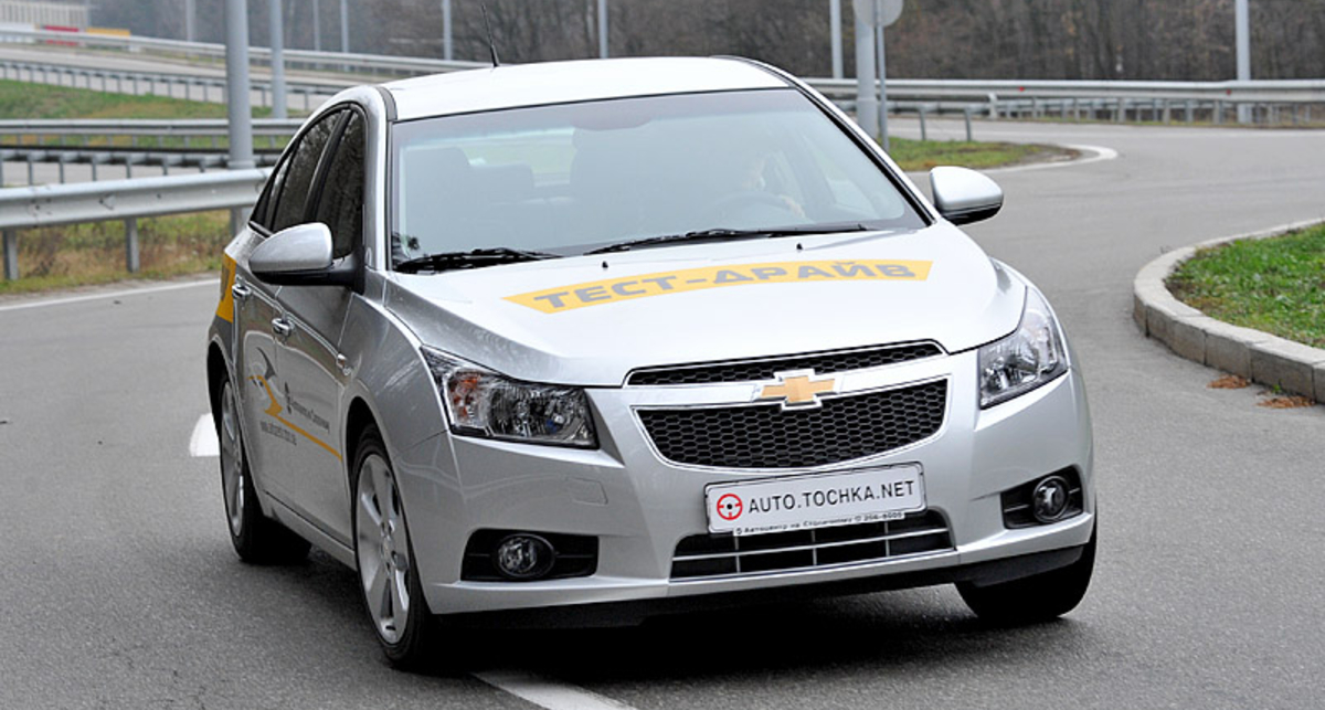 У Chevrolet Cruze отвалился руль на скорости 104 км/ч